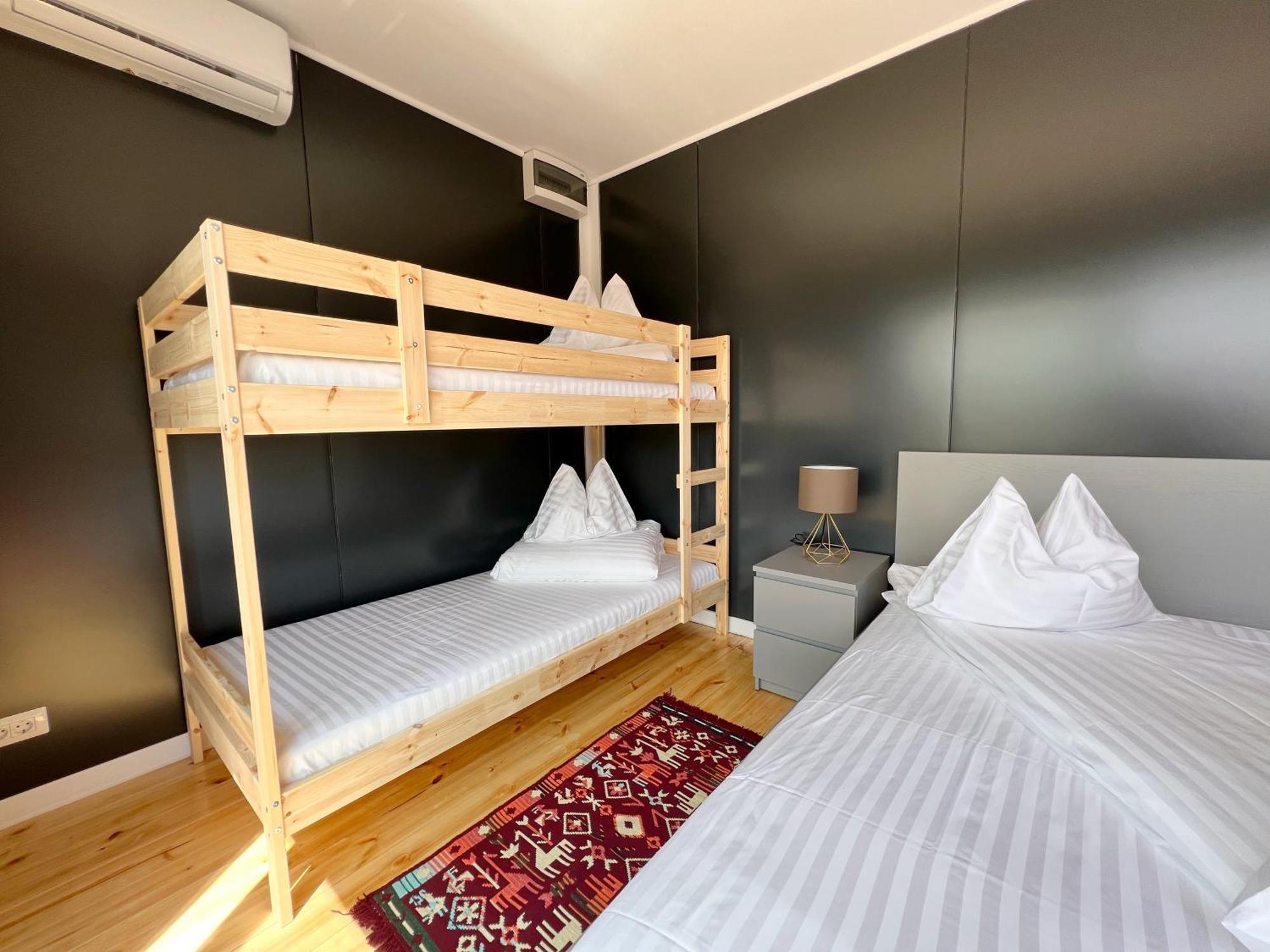Flandra Glamping Hotel กอร์เบนี ภายนอก รูปภาพ